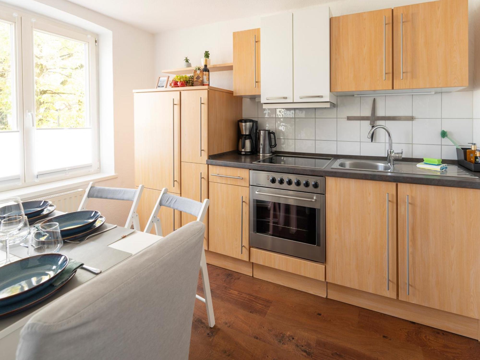 Schlosskoenig - Modernes & Zentrales Apartment Mit Balkon Und Arbeitsplatz ชเวียรีน ภายนอก รูปภาพ